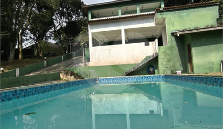 Sobrado à venda ou para alugar com 4 suítes em Serra da Cantareira, Mairiporã, SP
