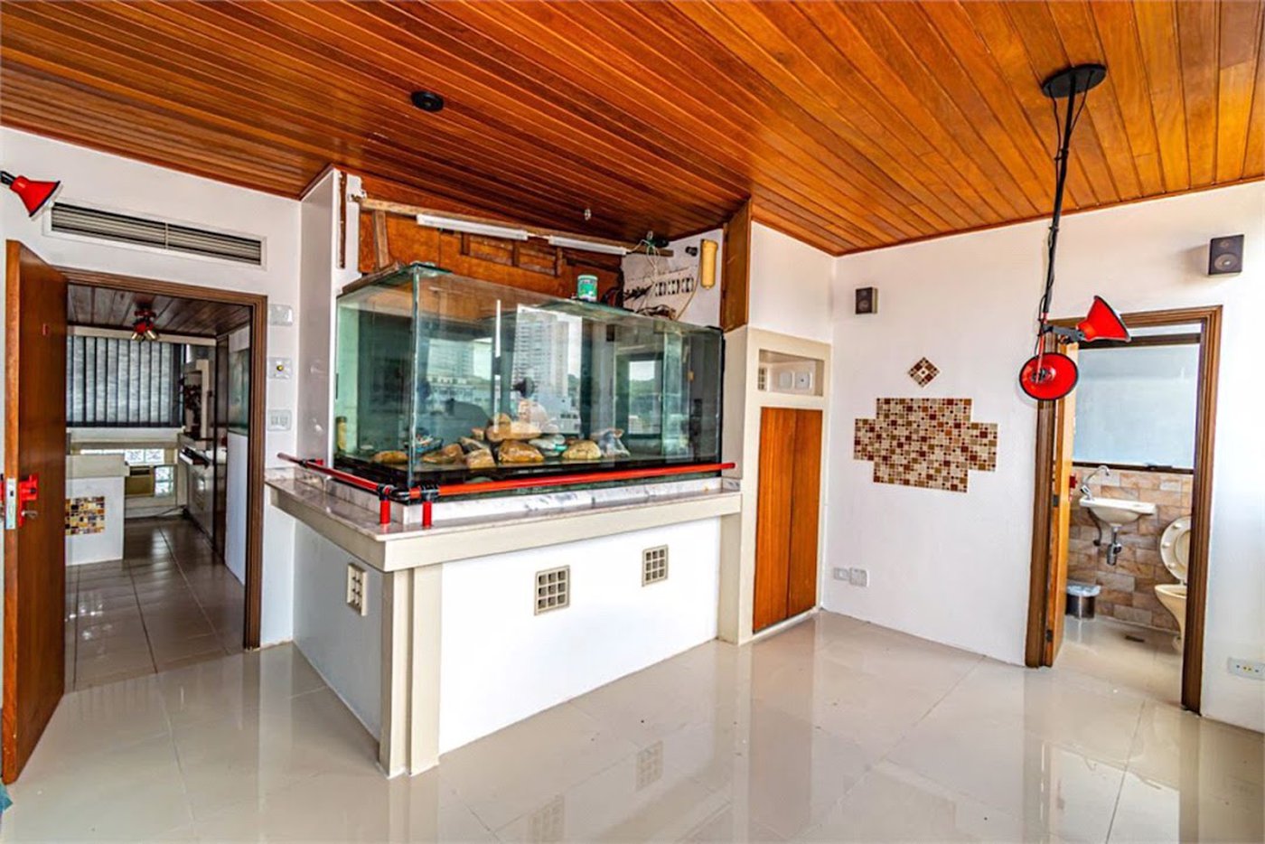 Sala Comercial à Venda na Encruzilhada – 100 M² – Santos/Sp