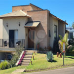 Casa à venda com 4 quartos, sendo 2 suítes,  no condomínio Riviera de Santa Cristina XIII, Paranapanema - SP