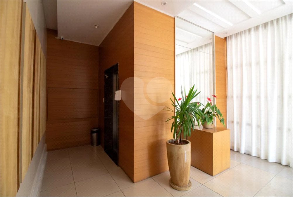 Apartamento à venda com 3 suítes em Jardim Dom Bosco, São Paulo, SP