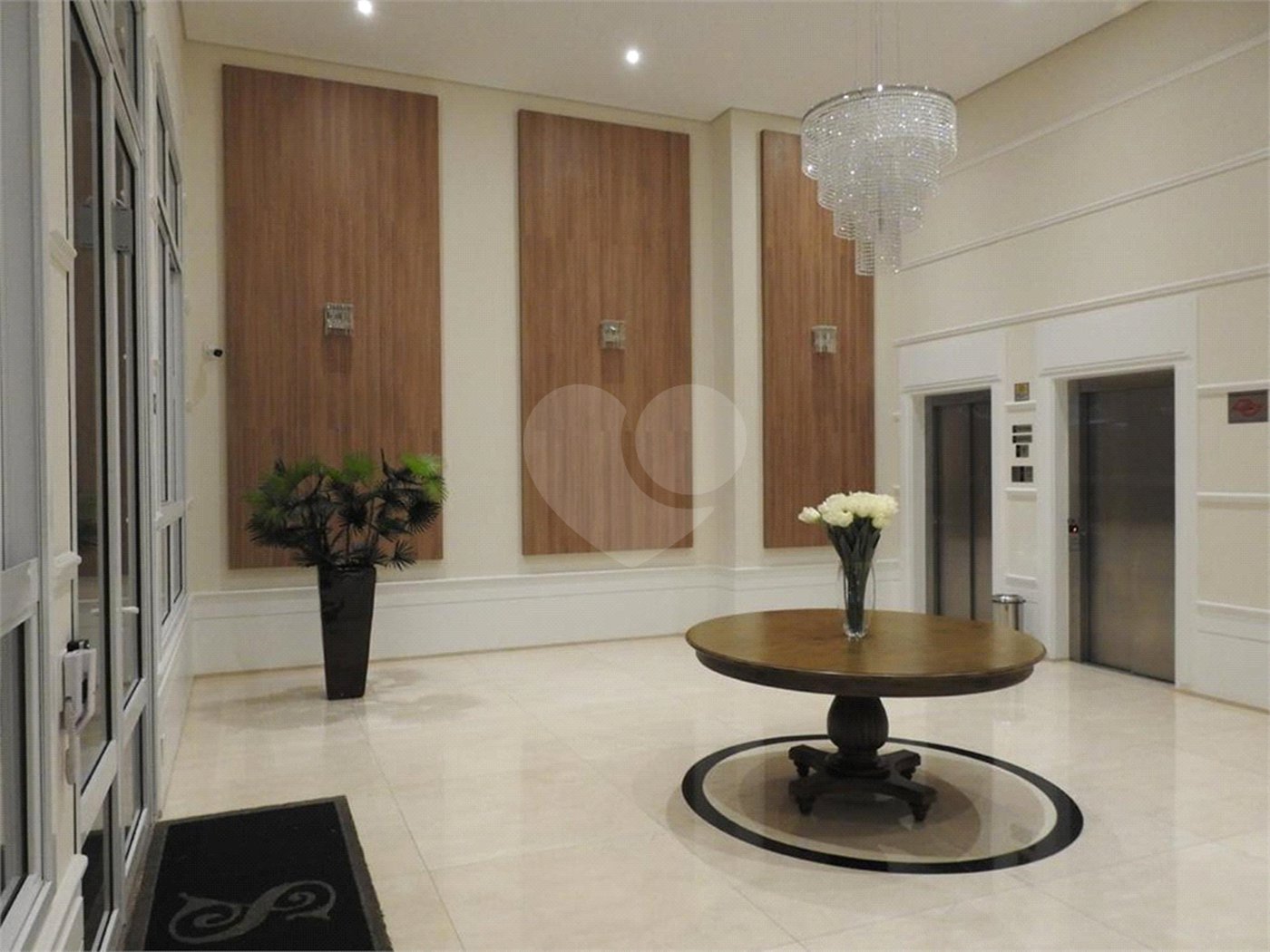 Apartamento à venda com 4 suítes em Santa Teresinha, São Paulo, SP