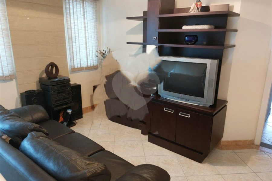 Sobrado à venda com 3 suítes em Vila Guilherme, São Paulo, SP