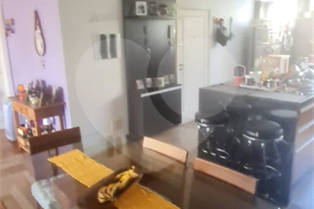 Apartamento à venda com 3 quartos, sendo 1 suíte, em Higienópolis, São Paulo, SP