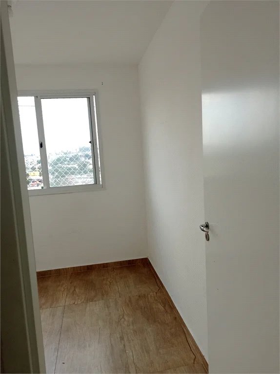 Apartamento à venda com 2 quartos em Jardim Taboão, São Paulo, SP