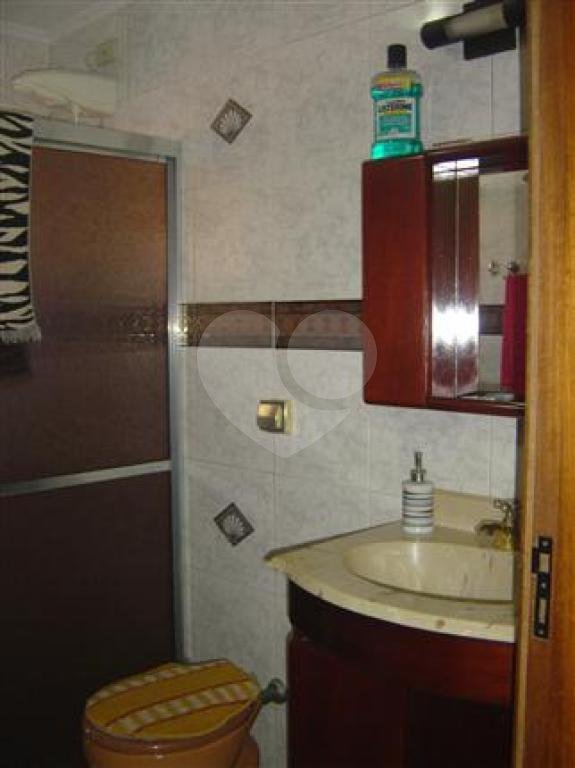 Sobrado à venda com 5 quartos, sendo 1 suíte, em Vila Nova Cachoeirinha, São Paulo, SP