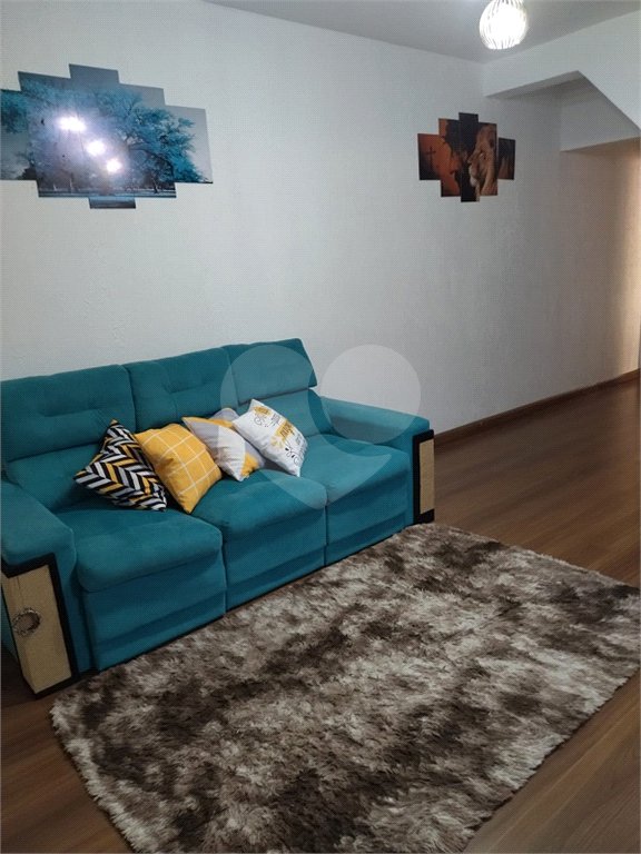 Sobrado à venda com 3 quartos em Artur Alvim, São Paulo, SP