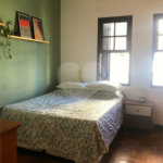 Casa à venda com 4 quartos, sendo 1 suíte,  em Vila Olímpia, São Paulo, SP