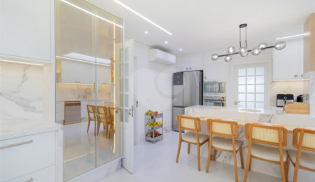 Casa à venda com 4 suítes no condomínio Conde D Eu, São Paulo - SP
