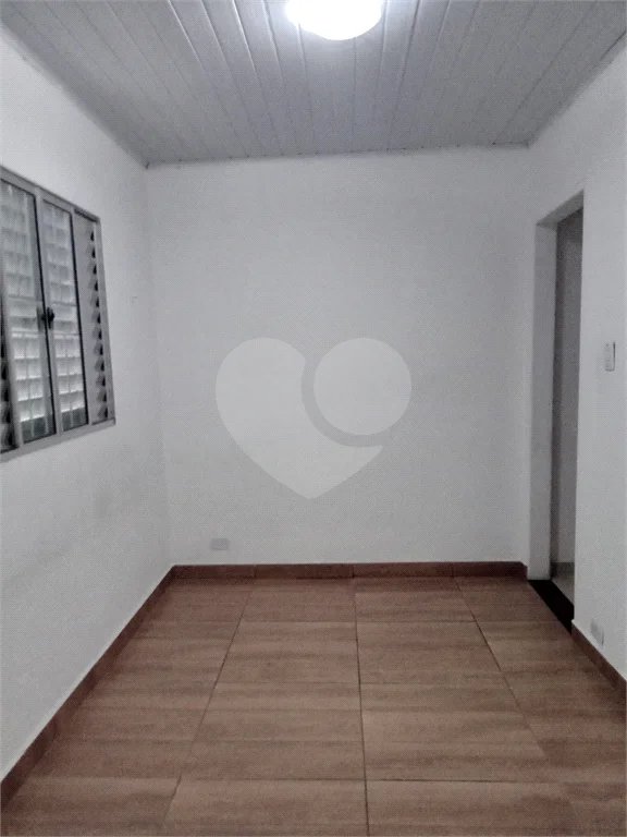 Sobrado à venda com 2 quartos em Tremembé, São Paulo, SP