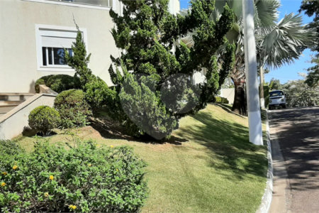 Belíssima casa Alto Padrão - Louveira