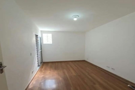 Sobrado à venda com 2 quartos no condomínio Ville de Vie 2, Cotia - SP
