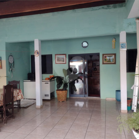 Casa térrea no Jardim Santa Felícia