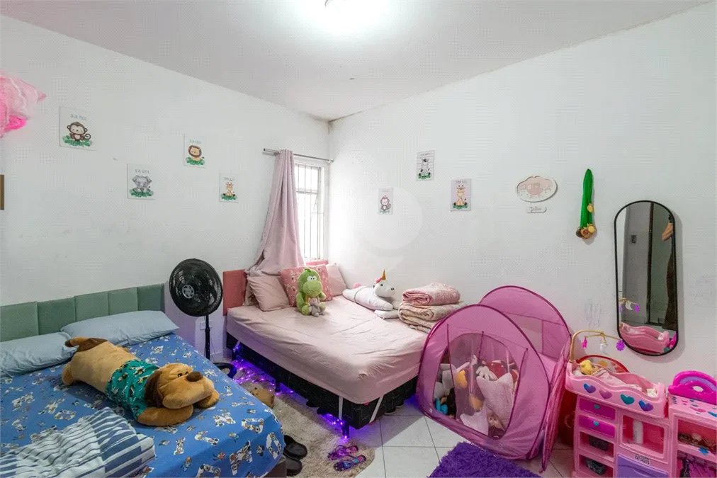 Casa à venda com 177m², 3 quartos e 2 vagas