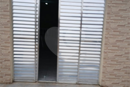 Casa à venda com 2 quartos, sendo 1 suíte, em Vila Amorim, Suzano, SP