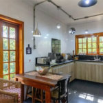 Casa à venda com 4 quartos, sendo 2 suítes,  em Granja Viana, Cotia, SP