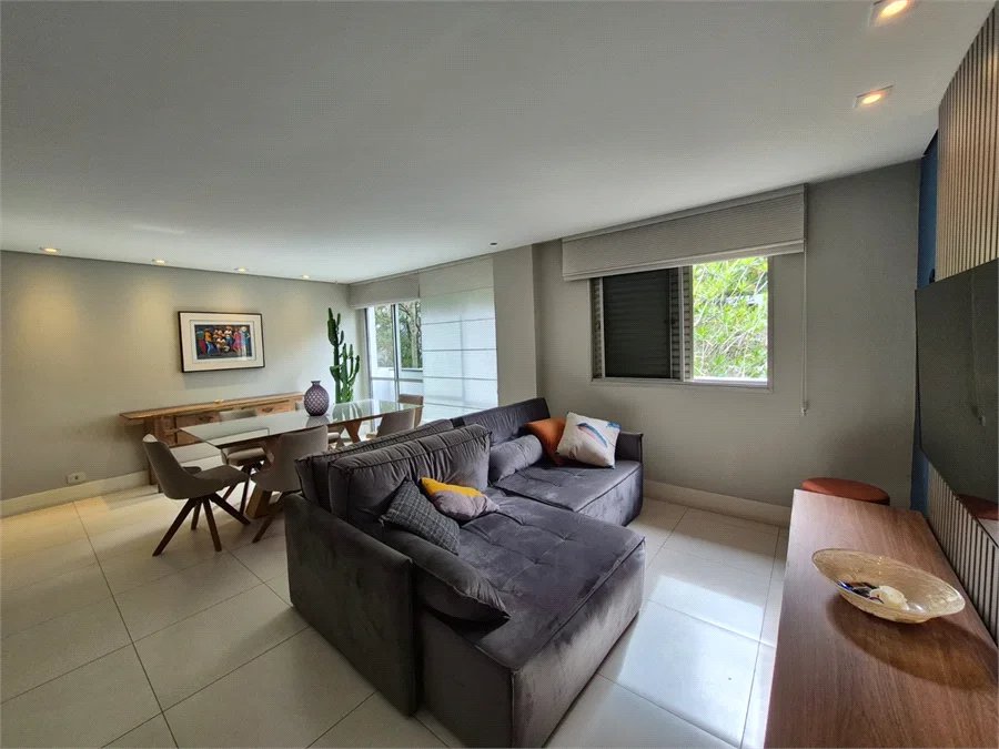 Apartamento à venda com 2 quartos, sendo 1 suíte, em Vila Andrade, São Paulo, SP
