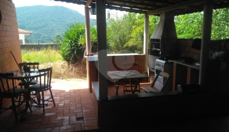 Casa à venda com 3 quartos, sendo 1 suíte, em Capoavinha, Mairiporã, SP