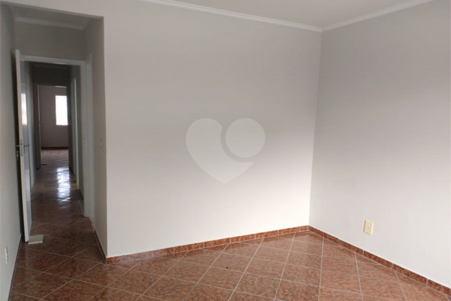 Sobrado à venda com 3 quartos, sendo 1 suíte, no Brasilândia, São Paulo, SP