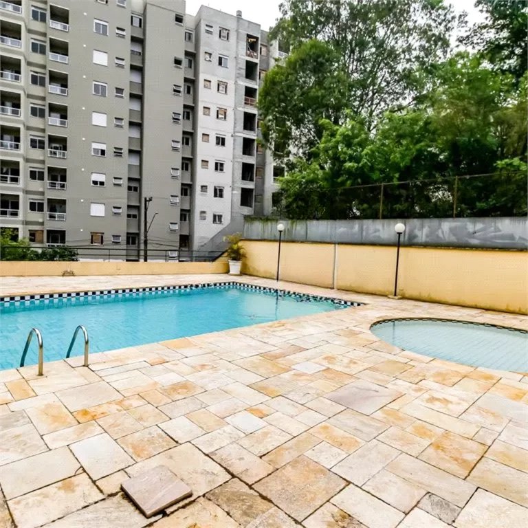 Duplex à venda com 2 quartos, sendo 1 suíte, em Paraíso do Morumbi, São Paulo, SP