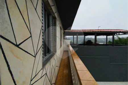 Sobrado à venda com 8 quartos em Jardim São Jorge (raposo Tavares), São Paulo, SP
