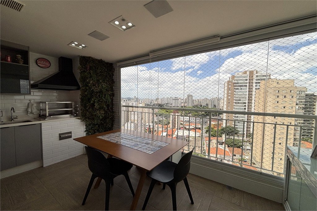 Apartamento à venda com 2 quartos, sendo 1 suíte, em Santa Teresinha, São Paulo, SP