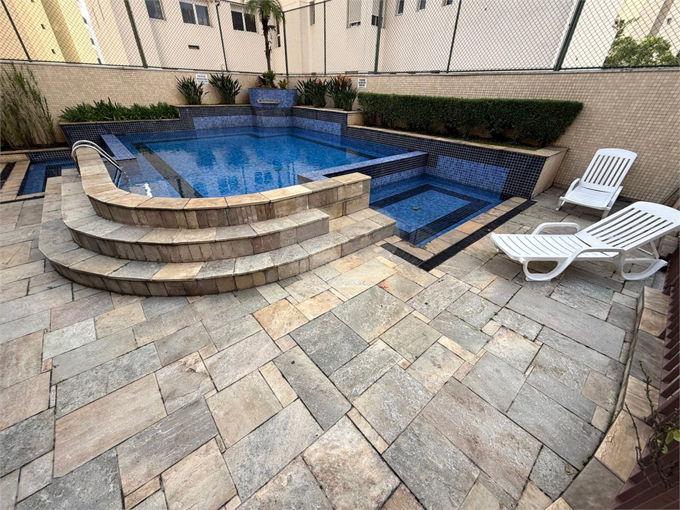 Apartamento à venda ou para alugar com 3 suítes em Santana, São Paulo, SP