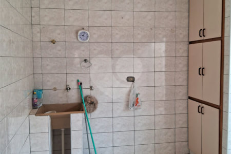 Sobrado à venda com 3 quartos, sendo 1 suíte,  em Cidade Nova I, Indaiatuba, SP