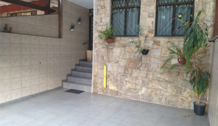 Sobrado à venda com 3 quartos, sendo 1 suíte,  em Vila Constança, São Paulo, SP