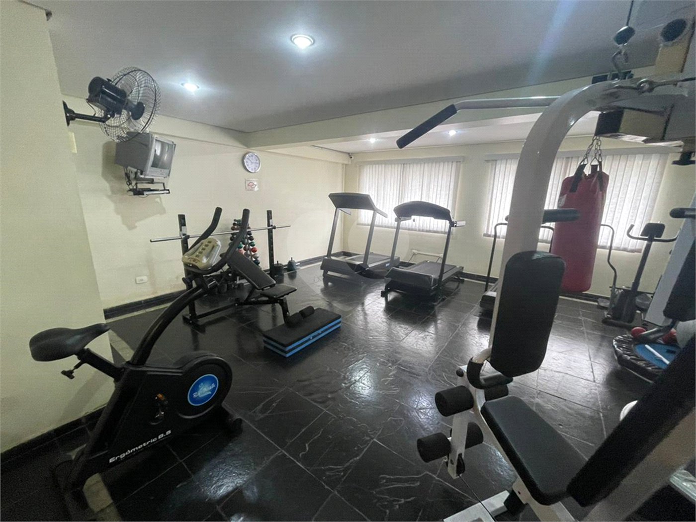 Apartamento à venda com 2 quartos em Vila Mazzei, São Paulo, SP