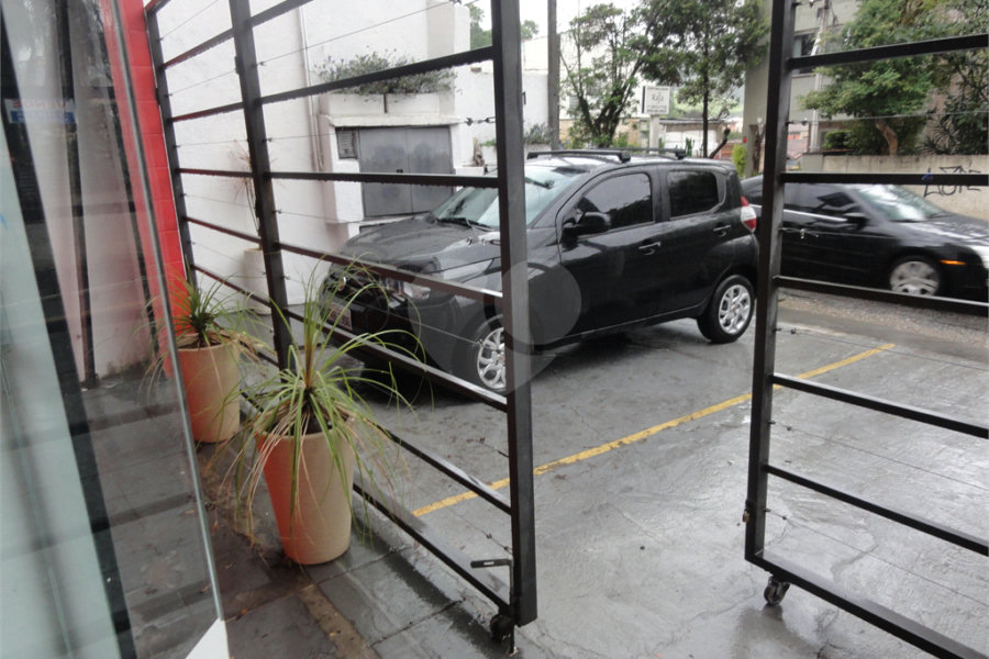 Prédio à venda em Vila Albertina, São Paulo, SP