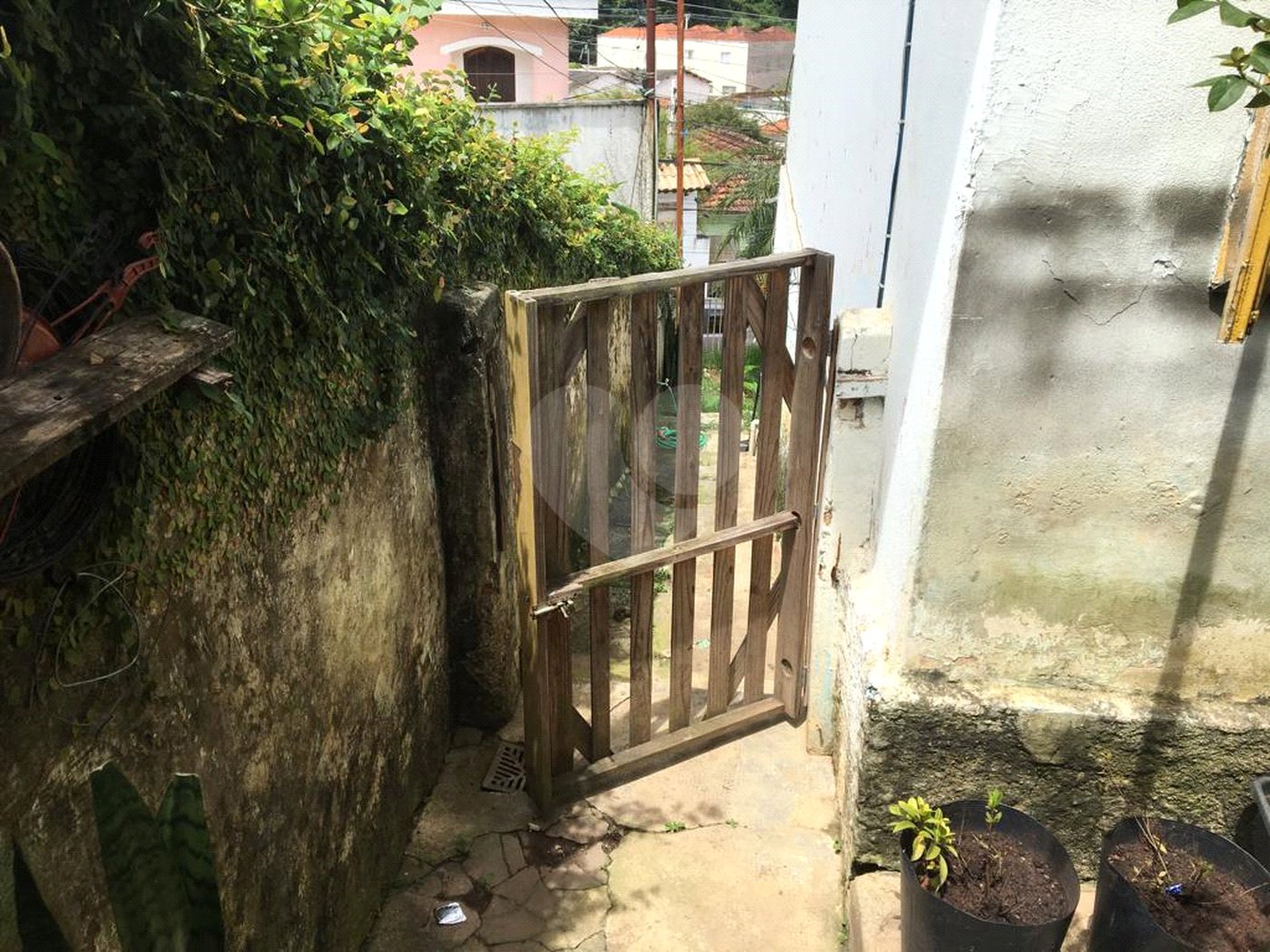 Casa à venda com 2 quartos em Horto, São Paulo, SP