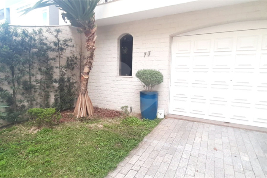 Sobrado à venda com 4 quartos, sendo 2 suítes, em Jardim França, São Paulo, SP