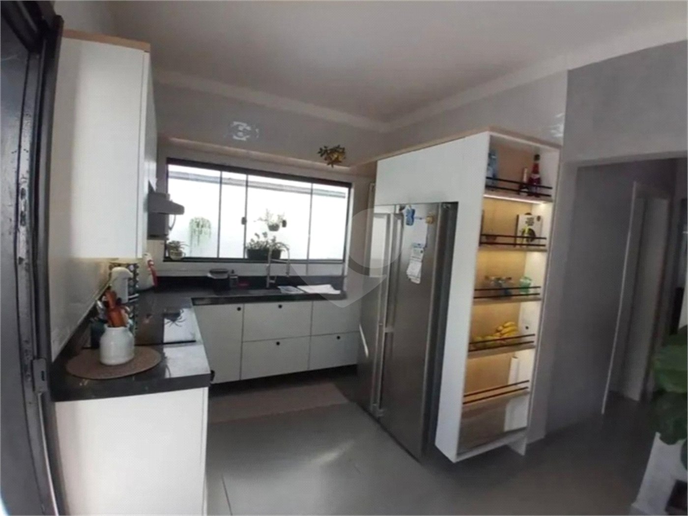 Casa à venda com 3 quartos, sendo 1 suíte, em Jardim Wanel Ville V, Sorocaba, SP