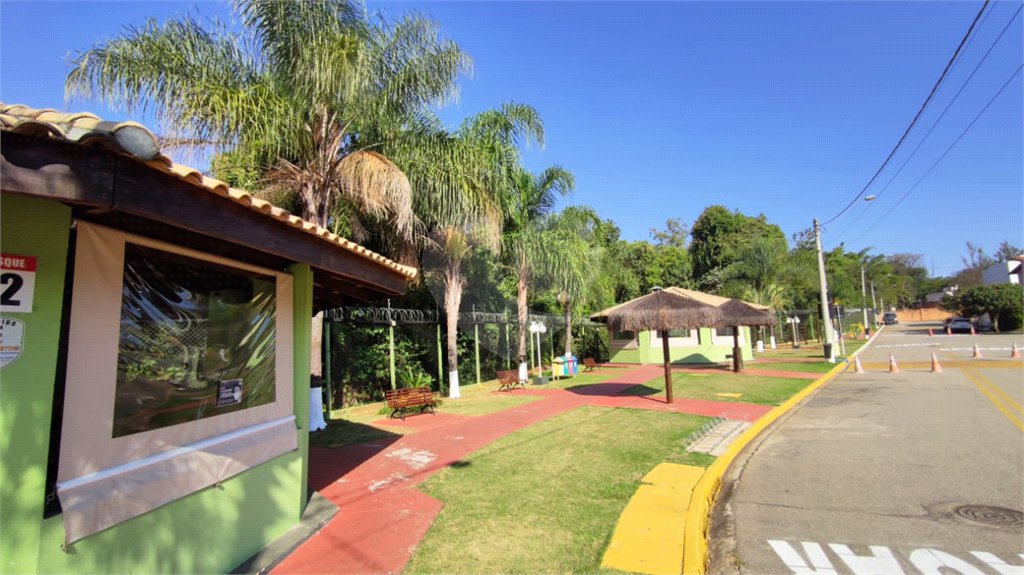 Casa à venda com 3 suítes no condomínio Horto Florestal I, Sorocaba - SP