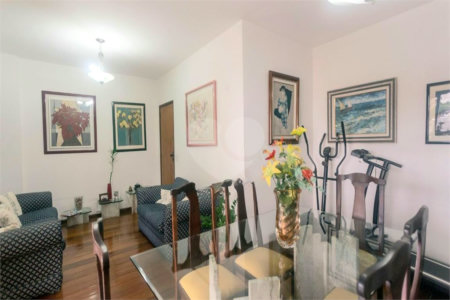 Apartamento à venda com 3 quartos, sendo 1 suíte, em Tijuca, Rio de Janeiro, RJ