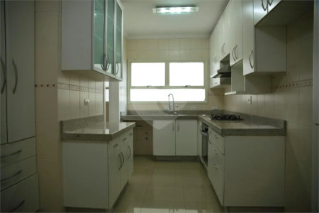 Apartamento à venda com 3 suítes em Nova Petrópolis, São Bernardo do Campo, SP
