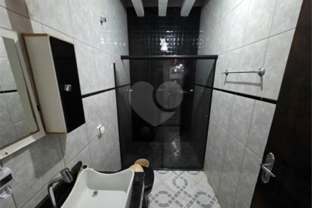Sobrado 5 quartos.