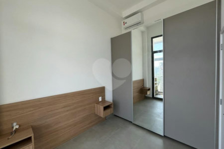 Apartamento à venda com 1 quarto em Moema, São Paulo, SP