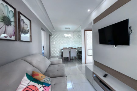 Apartamento à venda com 2 quartos, sendo 1 suíte, em Guilhermina, Praia Grande, SP