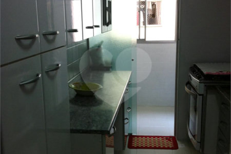 Apartamento à venda com 3 quartos em Jardim D'abril, São Paulo, SP