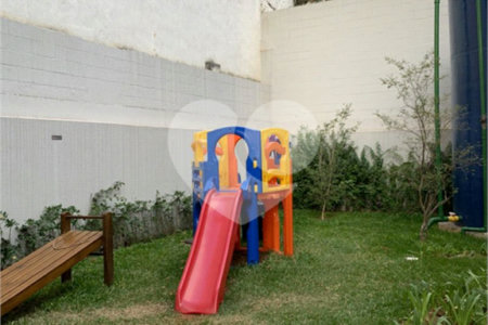 Loja à venda com 1 quarto em Barra Funda, São Paulo, SP