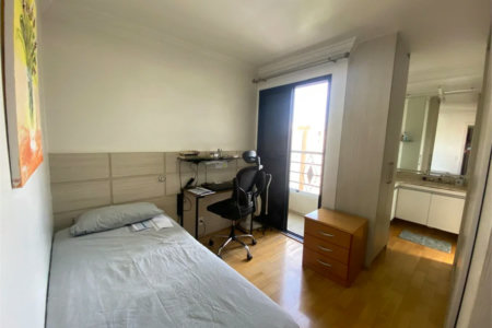 Apartamento à venda com 4 quartos, sendo 2 suítes,  em Vila Hamburguesa, São Paulo, SP