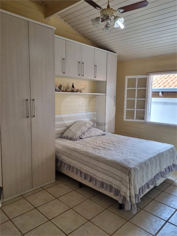 Casa à venda com 4 quartos, sendo 1 suíte, no condomínio Parque Ibiti do Paço, Sorocaba - SP