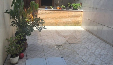 Sobrado à venda com 3 quartos, sendo 1 suíte,  em Penha de França, São Paulo, SP