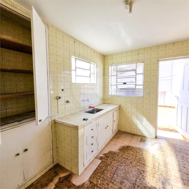 Sobrado à venda com 5 quartos em Vila Indiana, São Paulo, SP