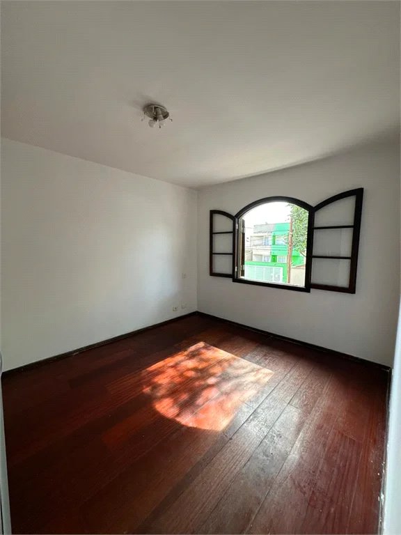 Sobrado à venda com 2 quartos em Jardim Ester, São Paulo, SP
