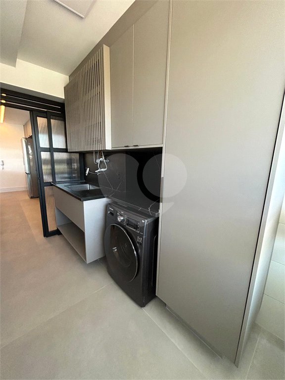 Apartamento à venda com 3 suítes em Santo Amaro, São Paulo, SP