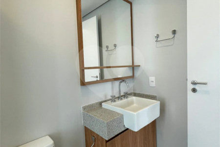 Apartamento à venda com 2 suítes em Pinheiros, São Paulo, SP