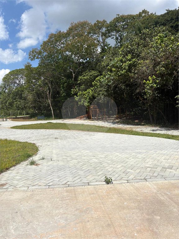 Terreno à venda no condomínio Loteamento Jardim Vale Suíço, Mogi das Cruzes - SP