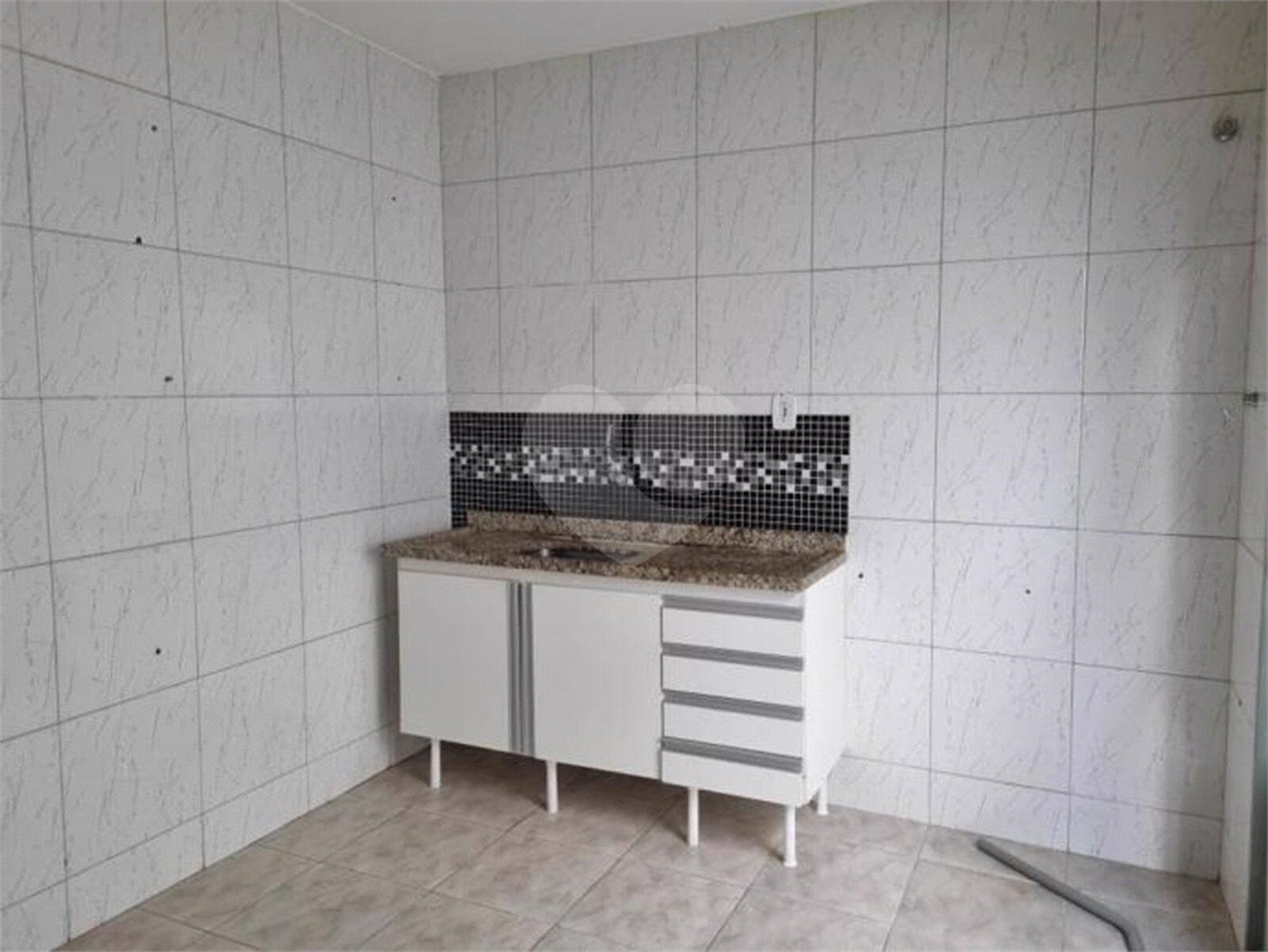 Apartamento à venda com 3 quartos, sendo 1 suíte, em Jardim das Indústrias, São José dos Campos, SP
